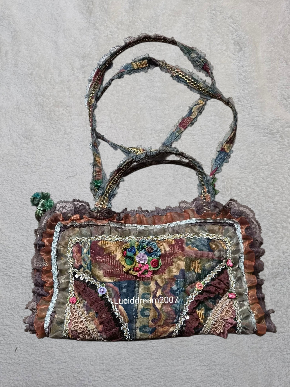 Sac brodé